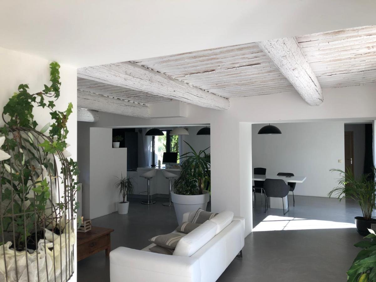B&B Dans Mas En Pierres Robion en Luberon 外观 照片